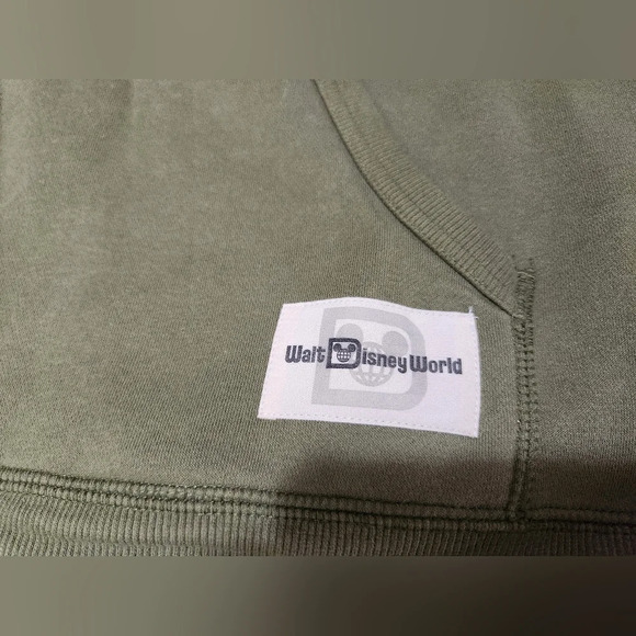 Disney Adult Hoodie Cinderella Castle Pullover Unisex Adult - Picture 4 of 9